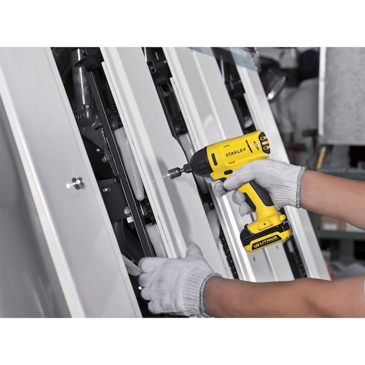 ATORNILLADOR DE IMPACTO ION LITIO 12V MAX 1.5 AH